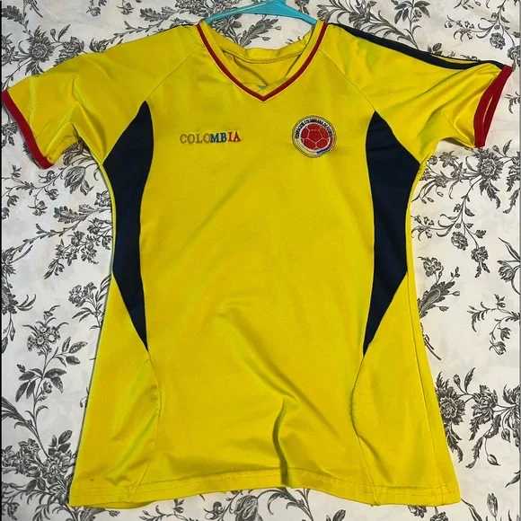 Vintage Colombia Soccer Jersey - Picture 1 of 3